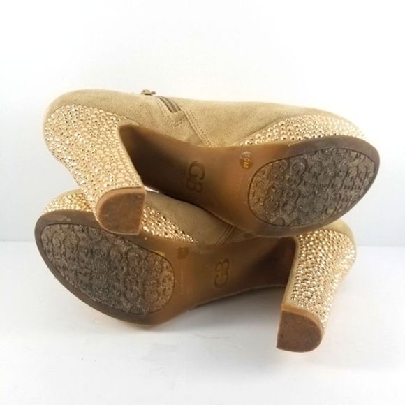 Gianni Bini Tan Suede Embellished Chunk Heels Size 10.  S638 - Picture 8 of 9